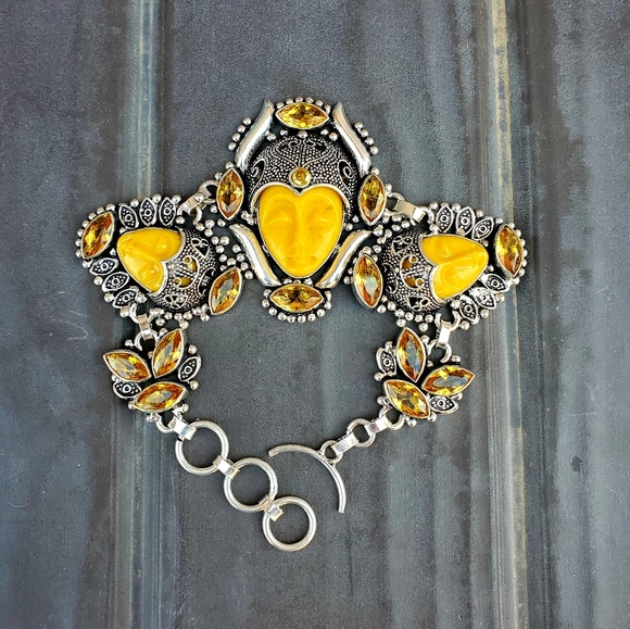 New Carved Yellow 3 Goddess Face Citrine 925 Silver Bracelet. - Picture 15 of 16